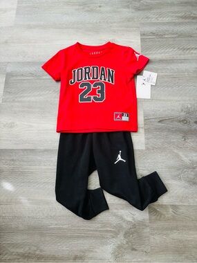 New Jordan Red '23' Short Sleeve Top and Black Joggers Sweatpants Set Outfit 2T